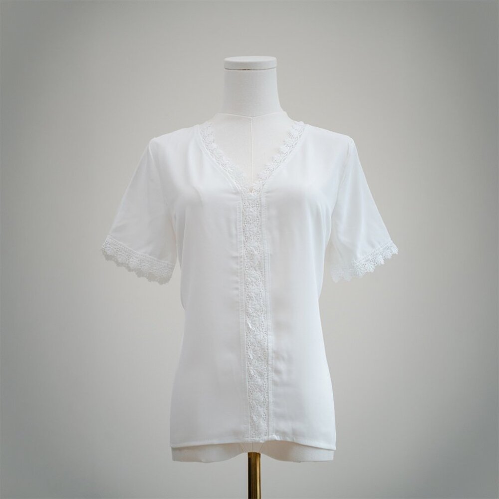 SHEIN White Lace Trim Top